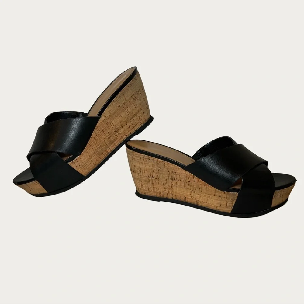 Franco Sarto‎ Women’s Black and Tan Wedge Platform Sandals Size 8M